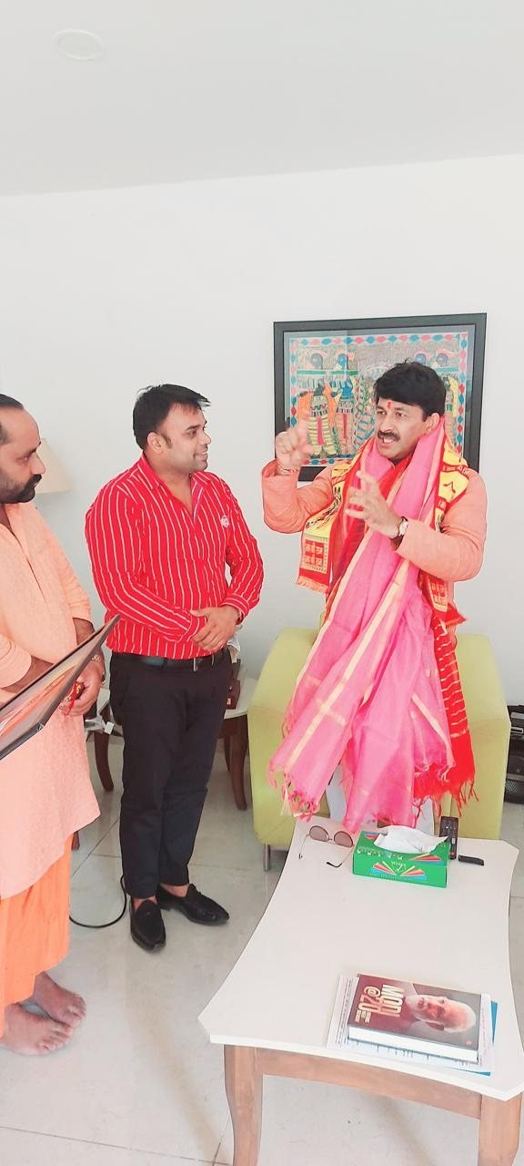 With Shri Manoj Tiwari Ji